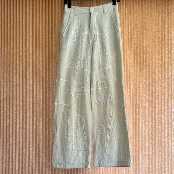 Women's Cream Straight Leg Pants - Picture 4 of 8